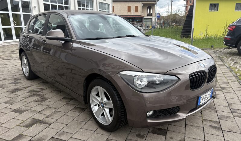 Bmw 118 d 5p. 143cv Unique full