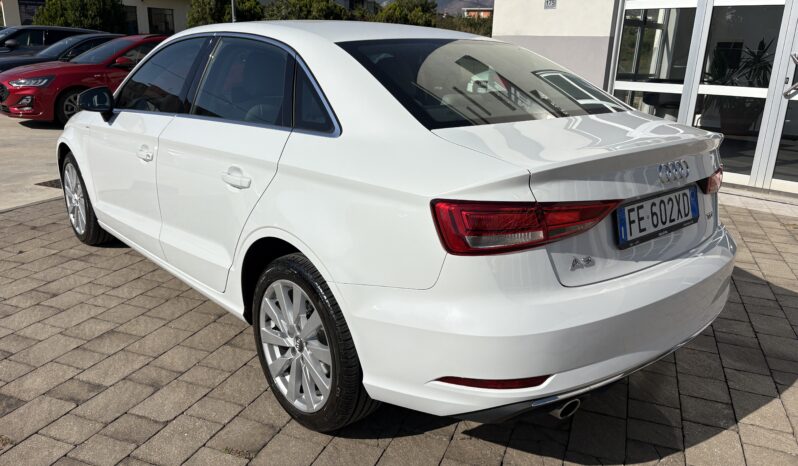 Audi A3 Sedan 1.6 TDI Design full