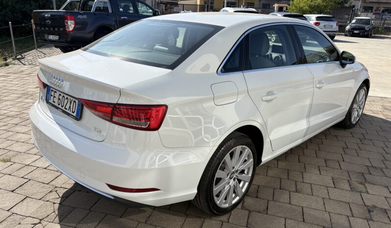 Audi A3 Sedan 1.6 TDI Design full