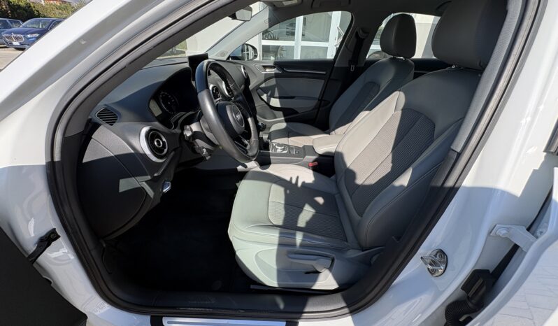 Audi A3 Sedan 1.6 TDI Design full