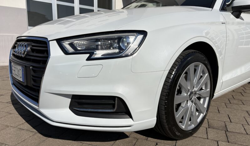 Audi A3 Sedan 1.6 TDI Design full