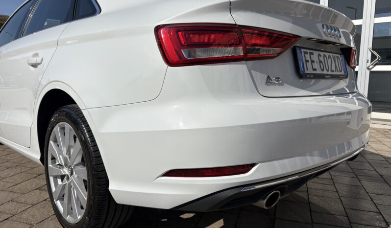 Audi A3 Sedan 1.6 TDI Design full